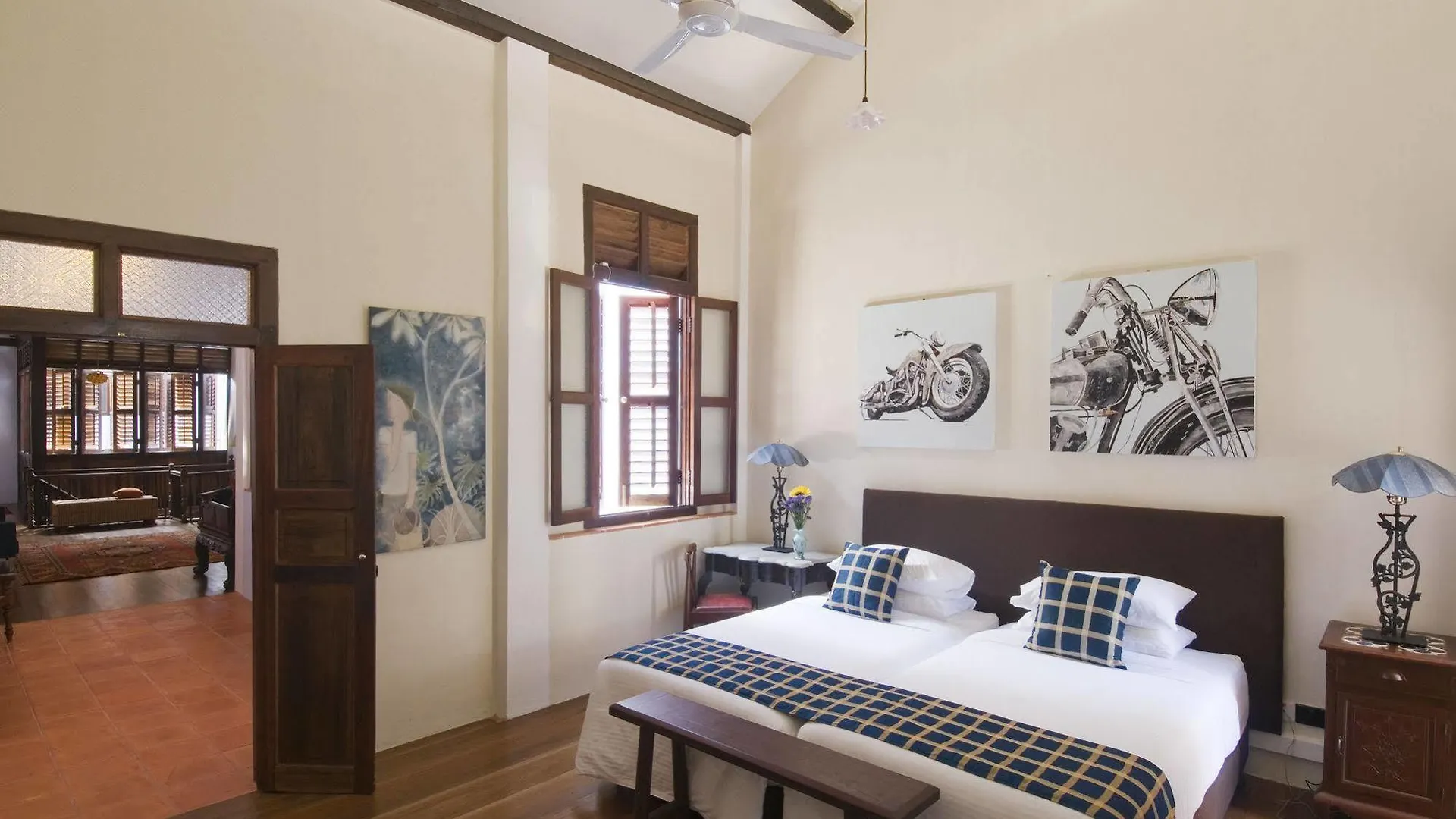 23 Love Lane Hotel George Town