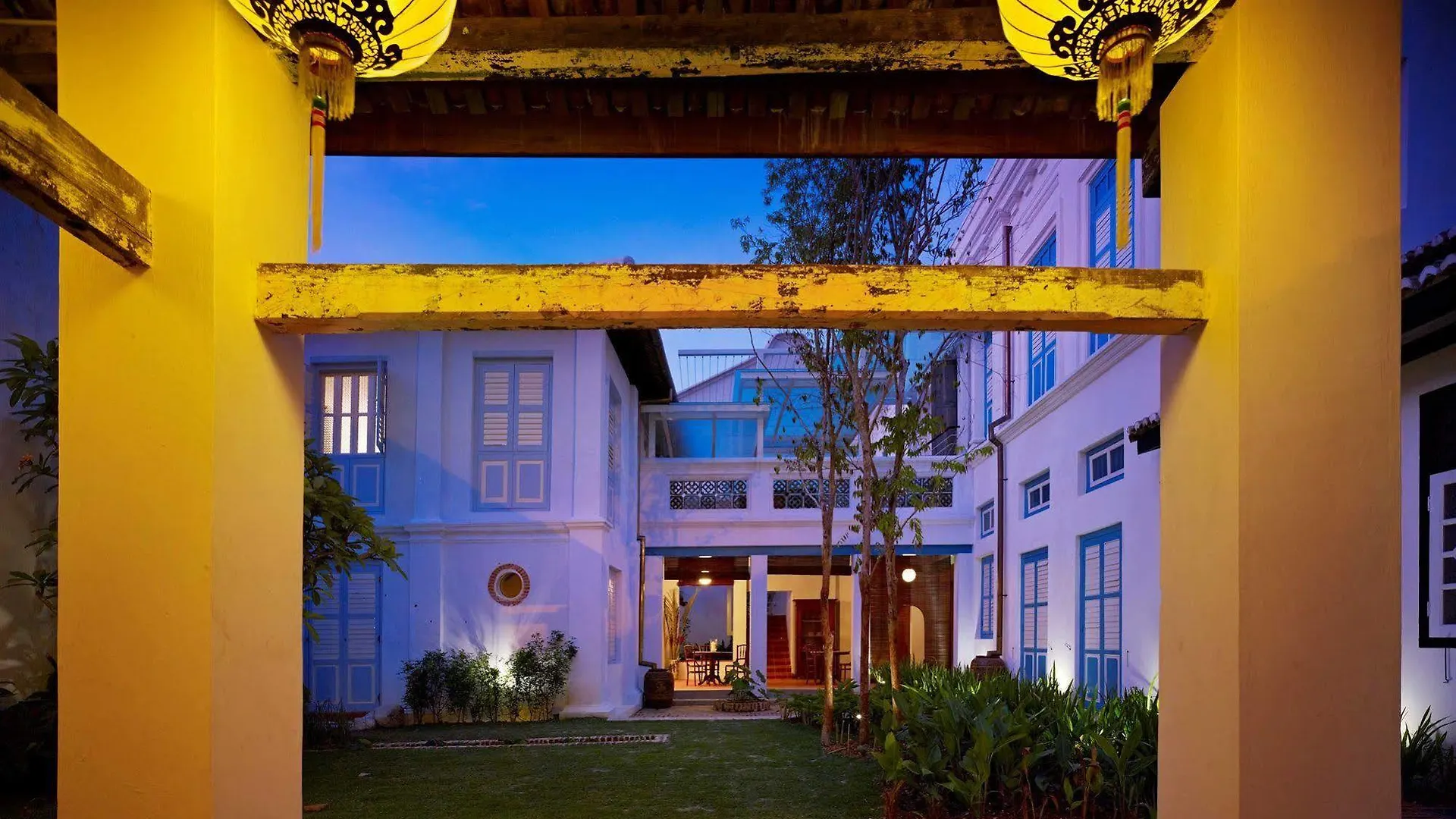 23 Love Lane Hotel George Town