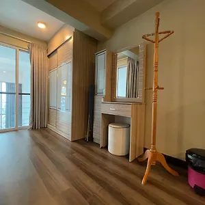 Apartment Premier At Maritime, George Town