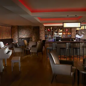 Shangri-la Rasa Sayang, Penang Бату-Ферринги